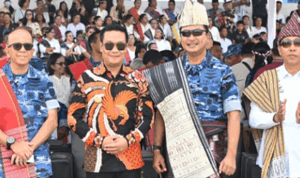 Bupati Humbahas Oloan Nababan Meriahkan Semarak Dirgantara HUT ke-80 Taput